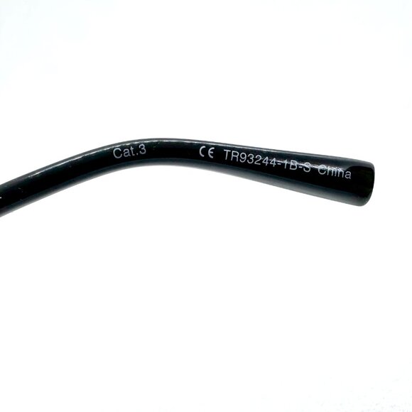 True Religion TR93244 Rockabilly Black Oversized Square Sunglasses Gold Temples main image 8
